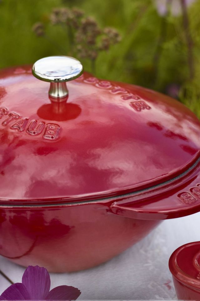 Staub Cast Iron 1.75-qt Heart Cocotte