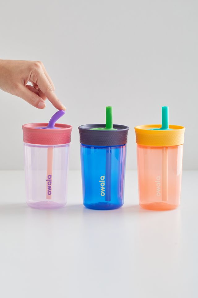 Say hi to the new 15 oz BPA-free Plastic Kids Tumbler! 👋 #owala #owal