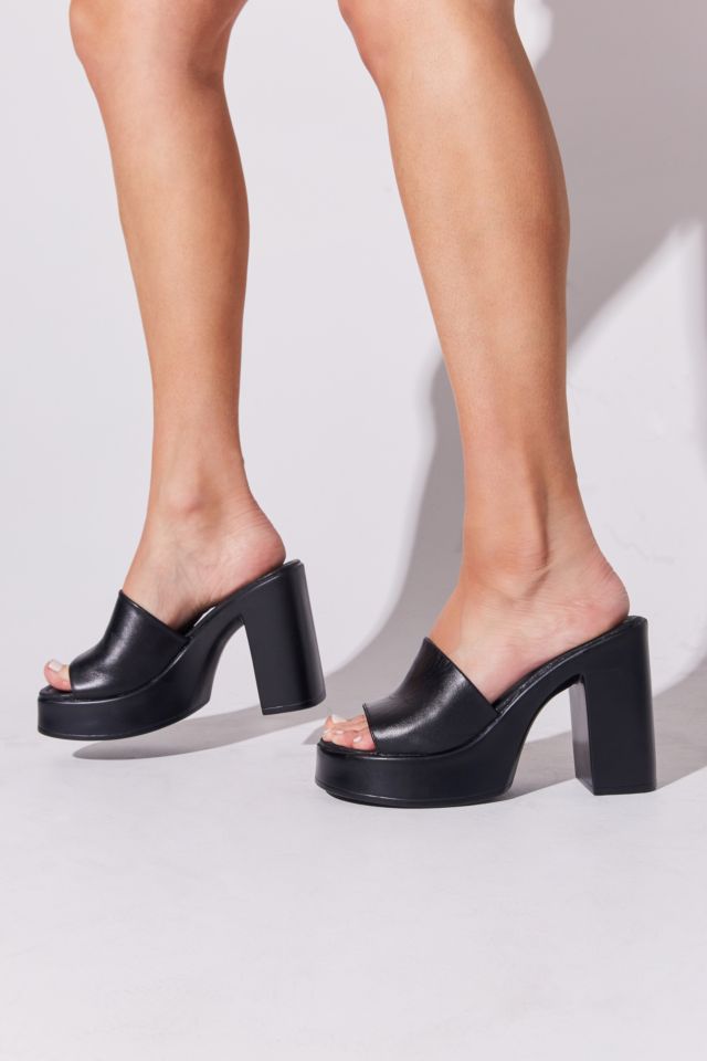 ROC Nina Leather Mule | Urban Outfitters