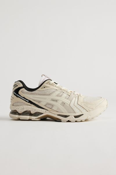ASICS　GEL-KAYANO 14 Amazon.com | ASICS Gel-Kayano 14 Sneakers, White/Slate Grey