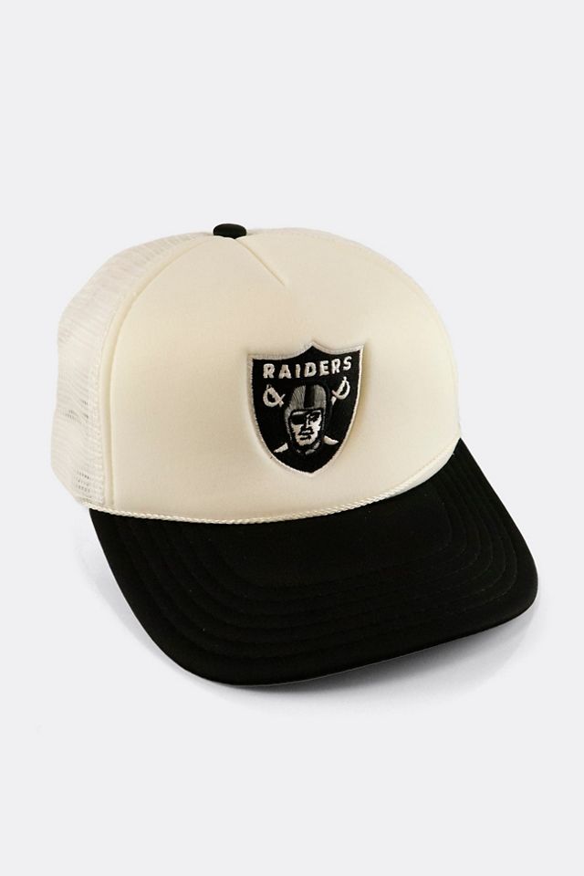 Vintage Deadstock NFL Los Angeles Raiders Mesh Snapback Hat Vintage Deadstock NFL Los Angeles Raiders Mesh Snapback Hat