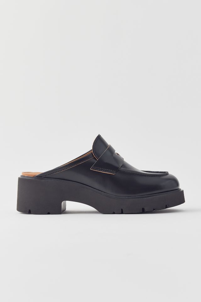 Camper Milah Mule Loafer Clog | Urban Outfitters