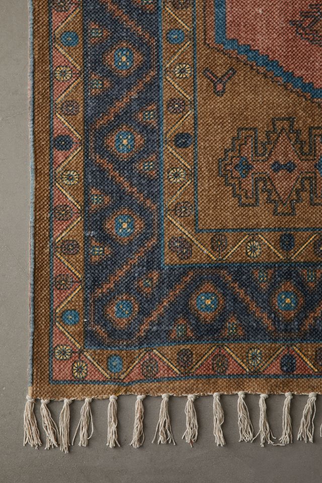 Edith Printed Rug | Urban Outfitters