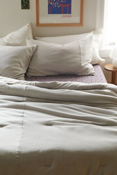 Shop Urban Outfitters Faded Rib Comforter In Pumice Stone At