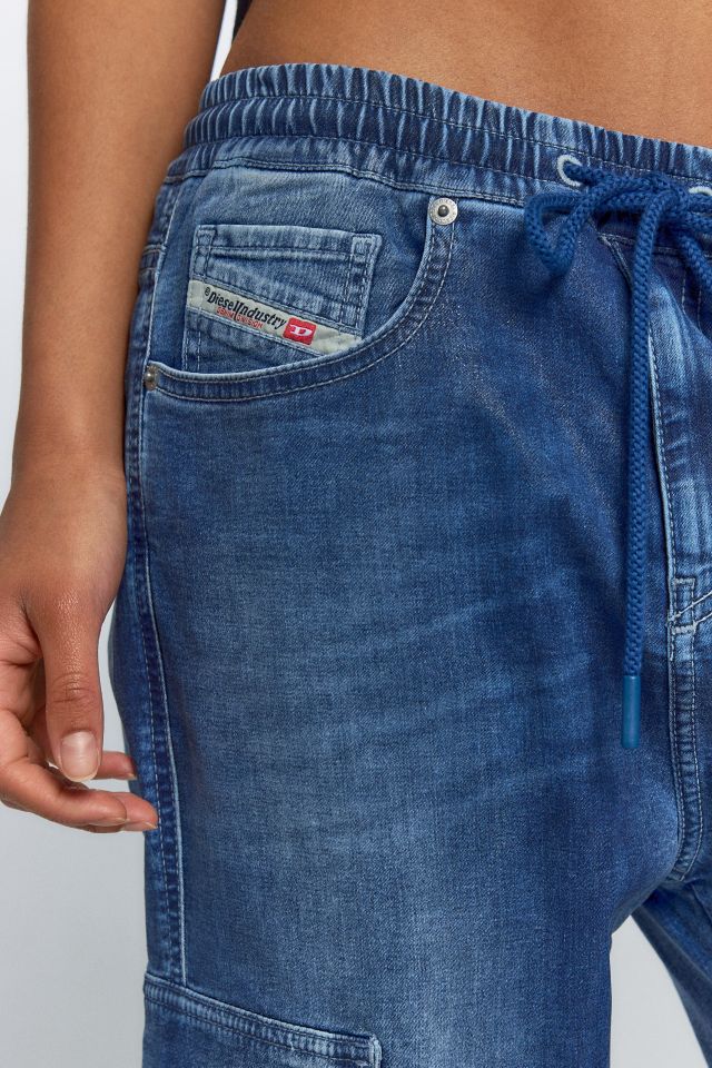 Diesel 2051 D-Ursy-S Track Jean | Urban Outfitters
