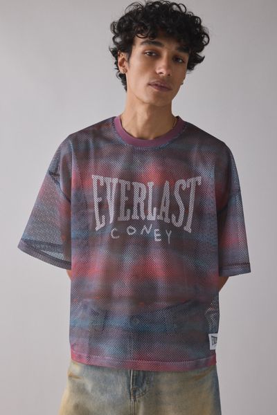 Coney Island Picnic X Everlast UO Exclusive Cropped Tee