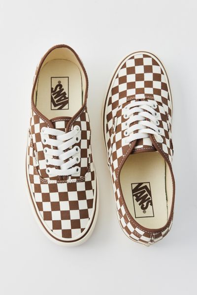 Maroon displacement checkered authentic m