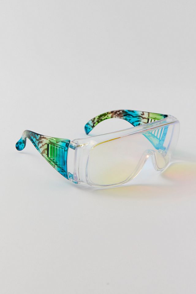 Urban Renewal Vintage Rainbow Oversized Sunglasses | Urban  display picture 1
