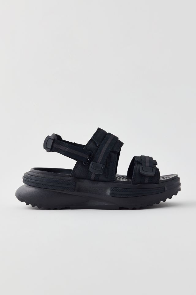 Converse Run Star Legacy Utility Sandal | Urban Outfitters