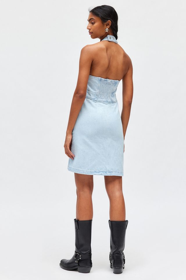 Levi's Janeesah Denim Button Front Halter Mini Dress | Urban Outfitters