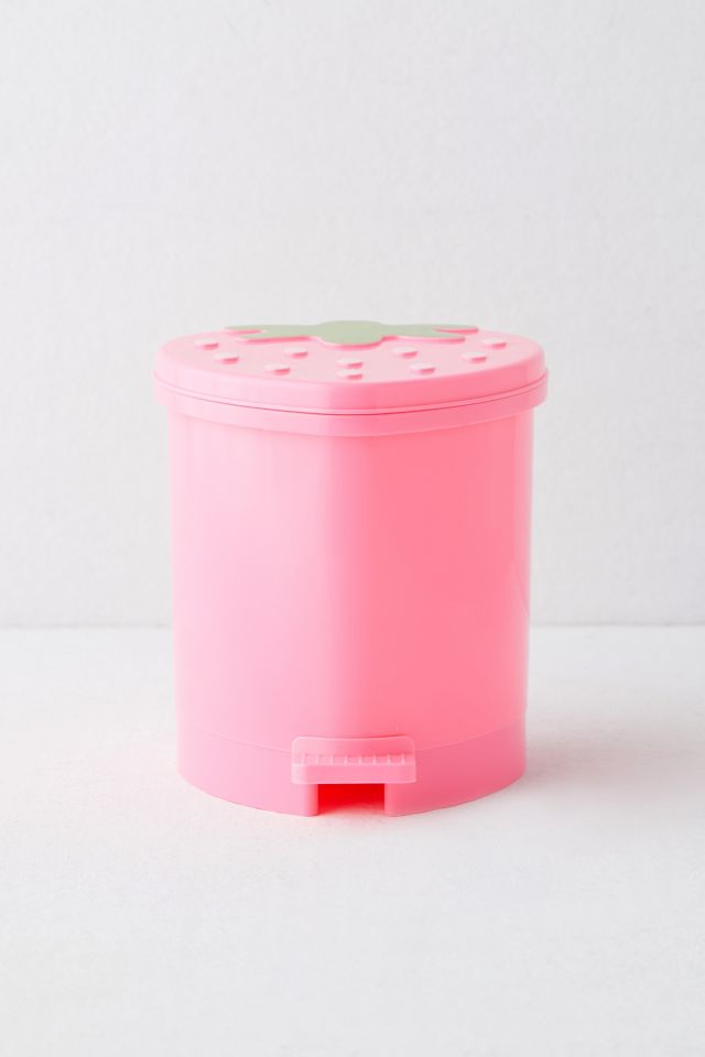 Strawberry Tabletop Waste Bin #2
