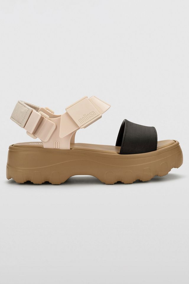 Melissa Kick Off Jelly Platform Sandal | Urban Outfitters