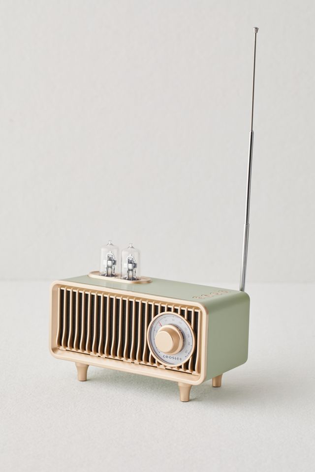 Crosley Milton Portable Speaker Radio | Urban Outfitters Canada