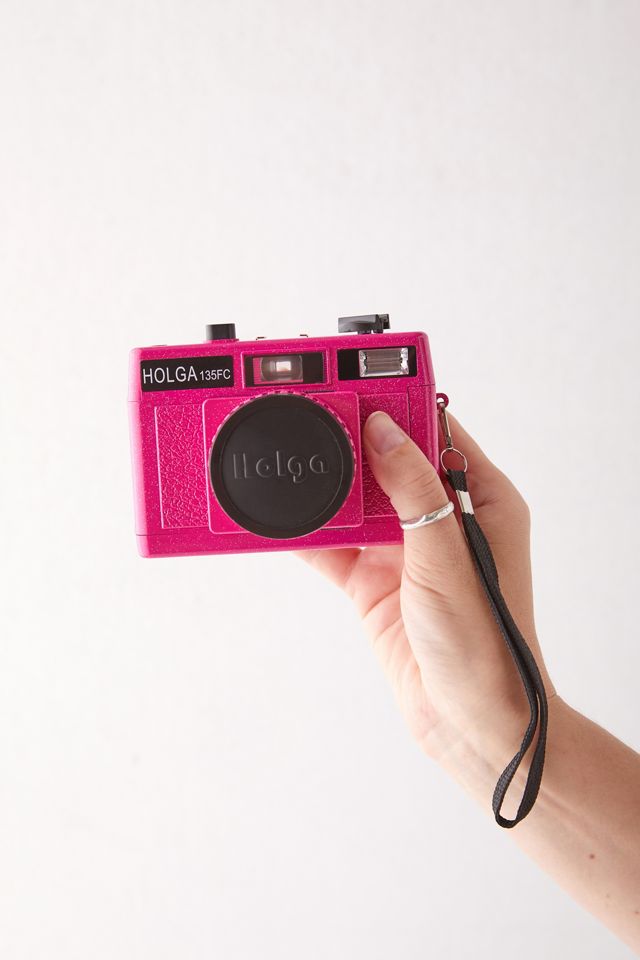 Holga Sparkle 135FC 35mm Plastic Camera | Urban Outfitters