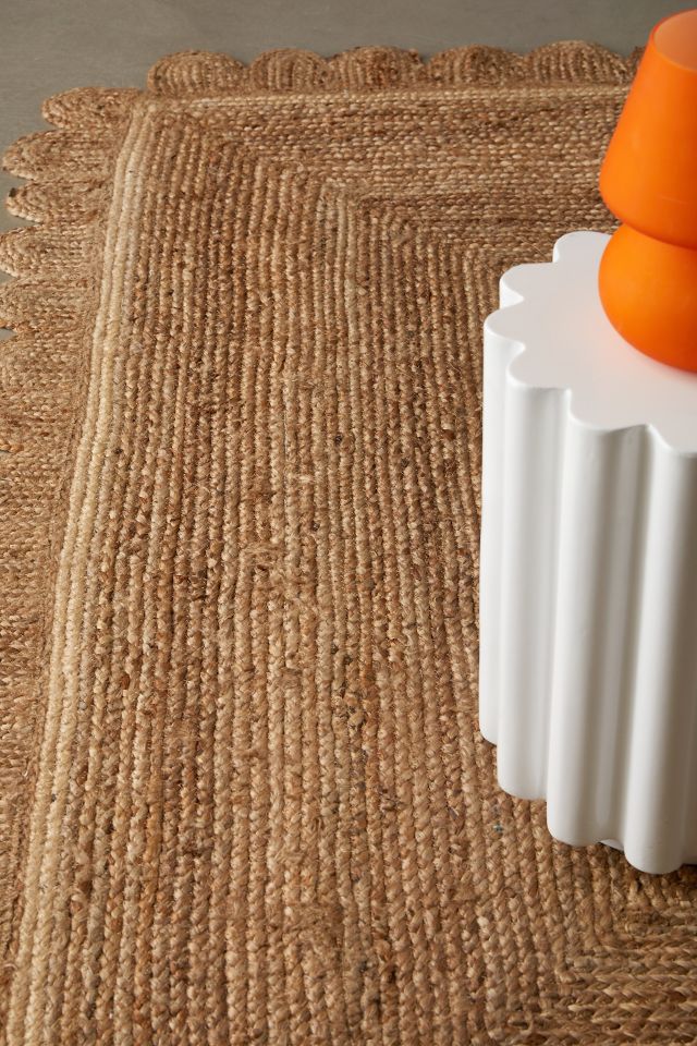 Stevie Petals Braided Jute Rug