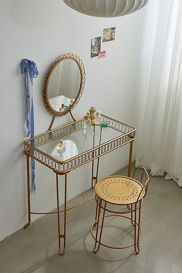Urban Outfitters Wire Loop Vanity In Gold At