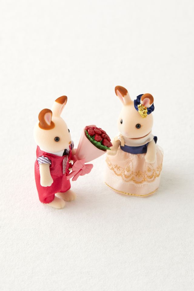Calico Critters Cute Couple Figure Set #1