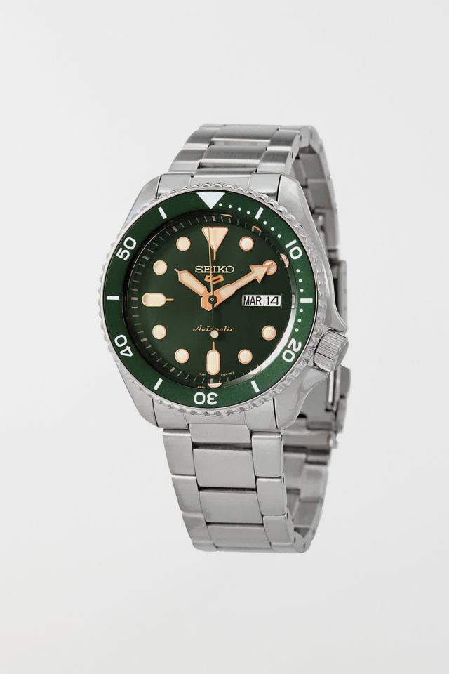 seiko 5 sports gmt green dial