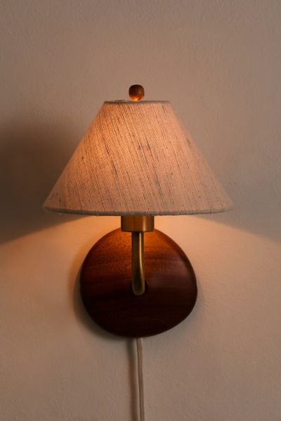 Maverick Sconce