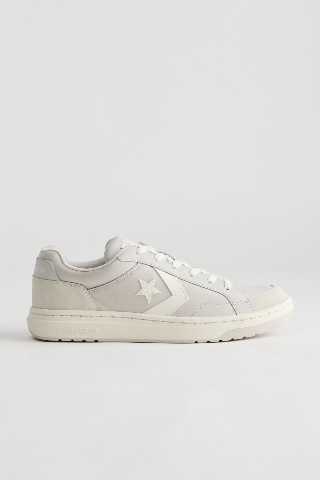 Converse Pro Blaze Classic Low Top Sneaker #1