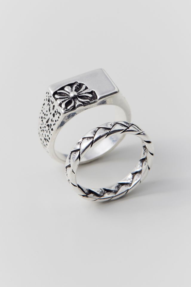 Dimitri Textured Ring Set | Urban Outfitters