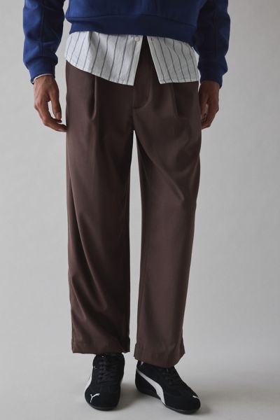 Standard Cloth Jason Relaxed Pleated Trouser Pant In Chocolate, Men's At Urban Outfitters In Chocolate