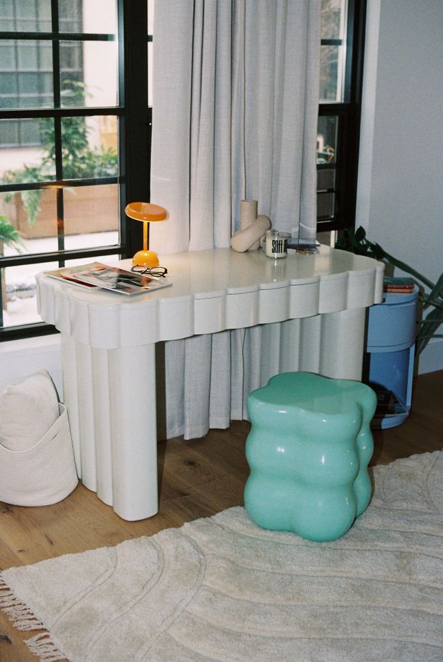 Jenavive Desk #5