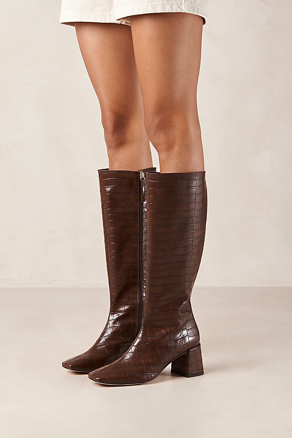 Svegan Chalk Vegan Leather Knee High Croc Boot In Brown, Women's At Urban Outfitters
