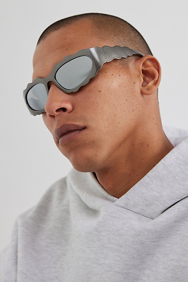 Urban Outfitters Zenon Waaavy Shield Sunglasses In Silver, Men's At  In Gray