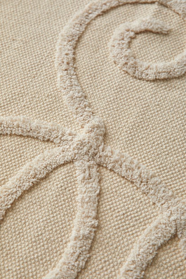Lila Floral Hilo Tufted Rug | Urban Outfitters