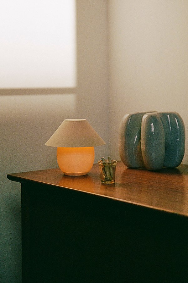 Wooj Design X Analuisa Corrigan The Scoop Lamp In Eggshell At Urban Outfitters