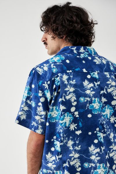 BDG Blue Floral Short-Sleeved Shirt