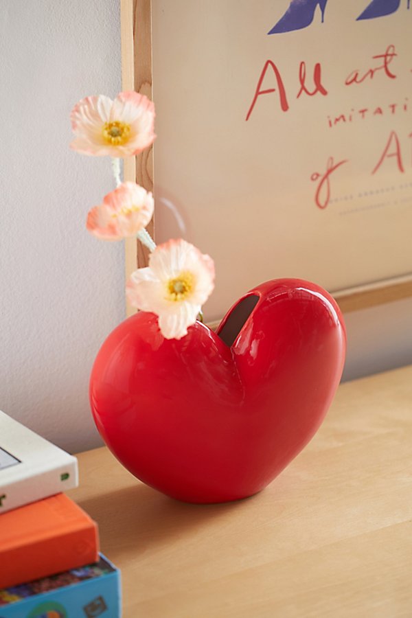 Urban Outfitters Heart Vase In Red At