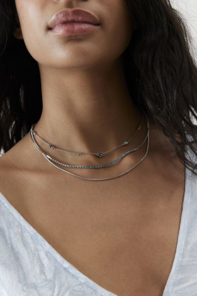 Women\'s Necklaces | Chains, Chokers + Pendant Necklaces | Urban Outfitters