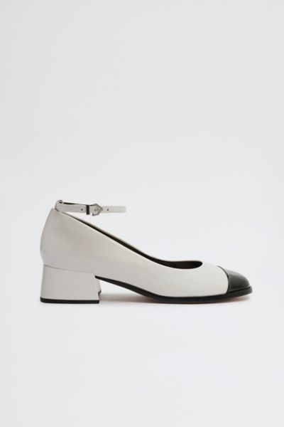 Circus NY By Sam Edelman Della Ballet Heel | Urban Outfitters