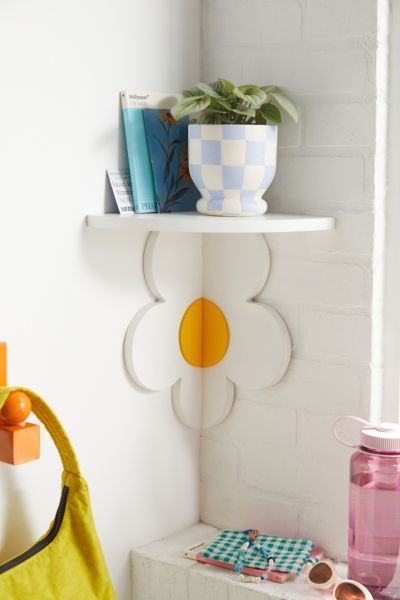 Daisy Corner Wall Shelf