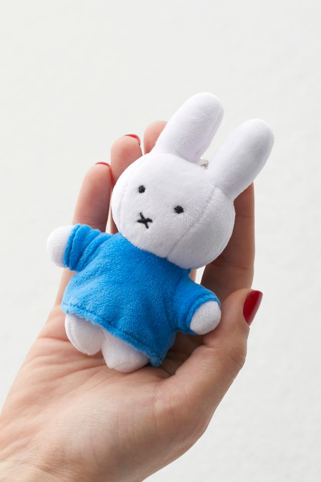 Smoko Miffy Plushie Keychain | Urban Outfitters Canada