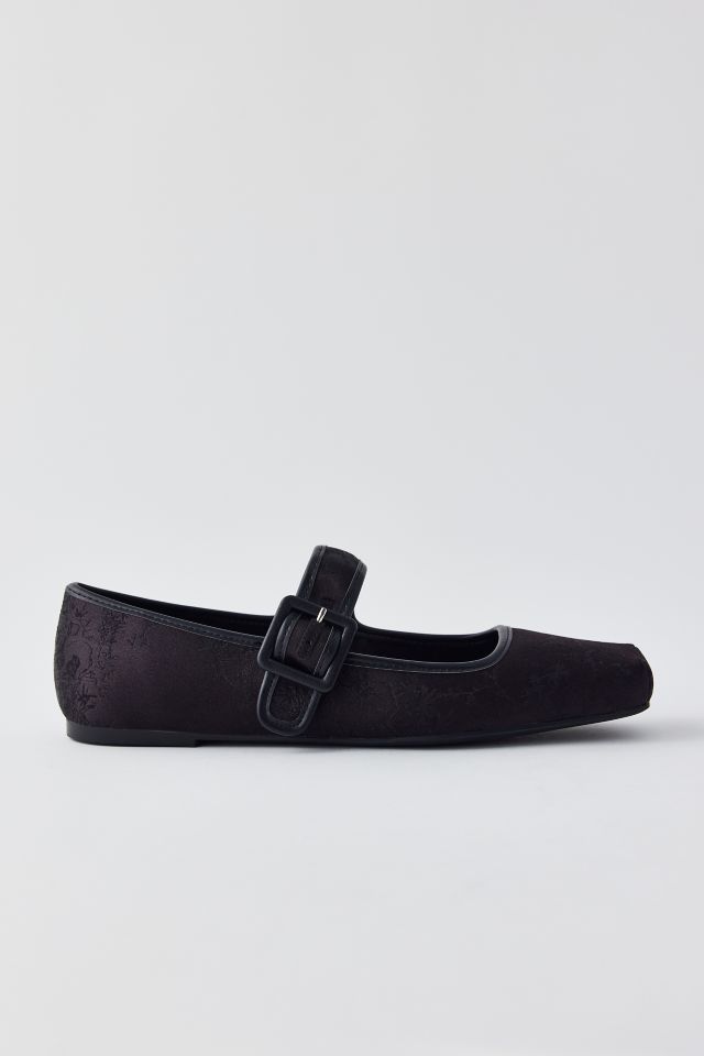 Charles & Keith Satin Ballet Flat #1