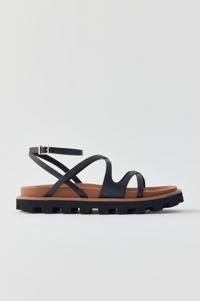 Charles & Keith Crossover Ankle-Strap Sandal | Urban