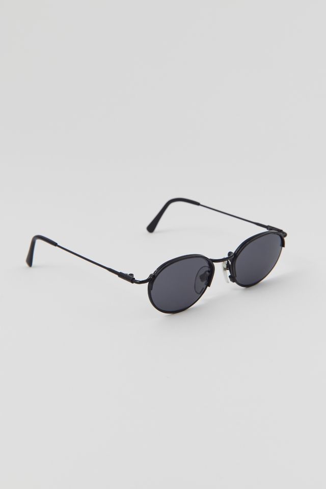 Urban Renewal Vintage Deezy Oval Sunglasses Urban Outfitters 