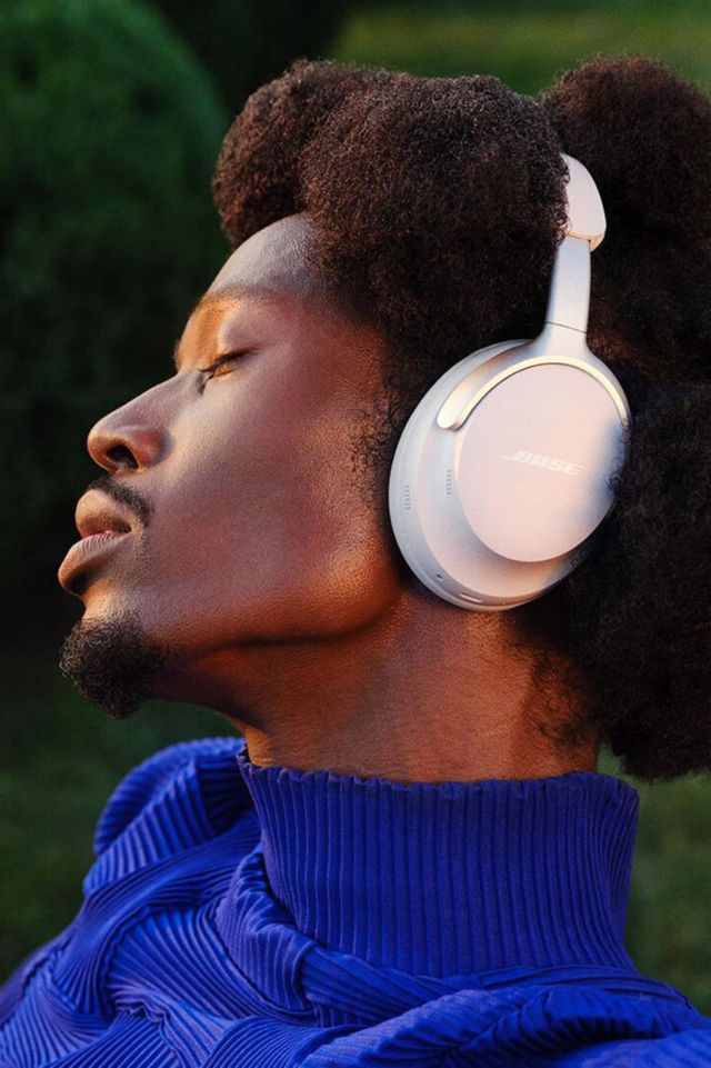 Bose QuietComfort Ultra Wireless Noise Cancelling Headphones #1