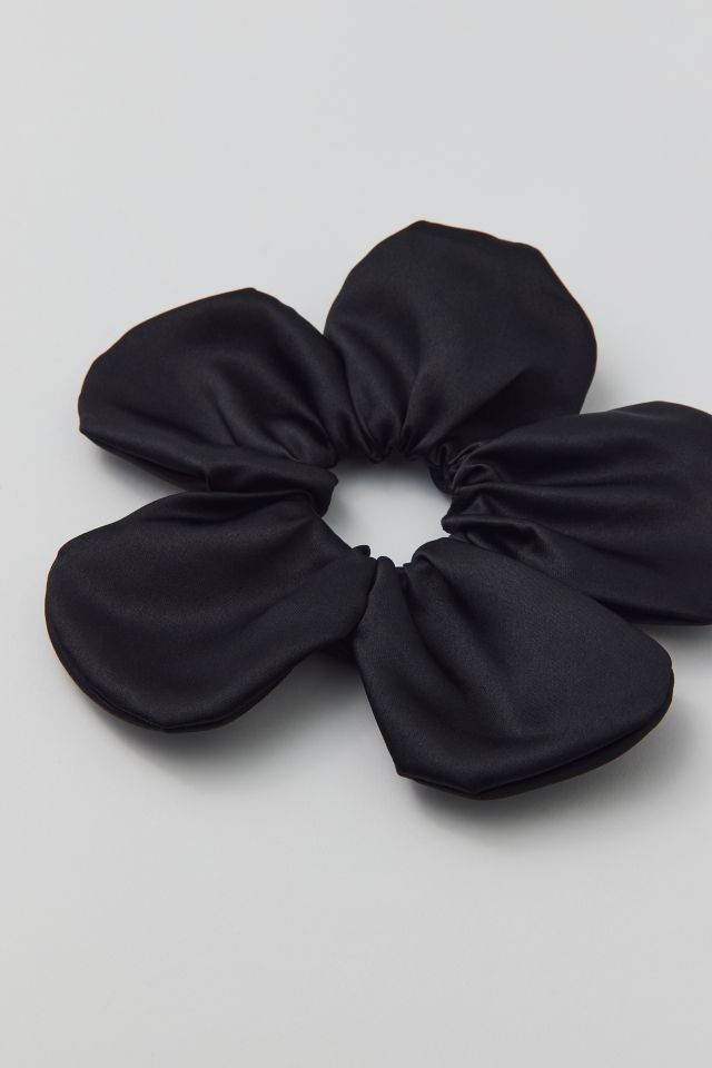 Flower Petal Scrunchie #2