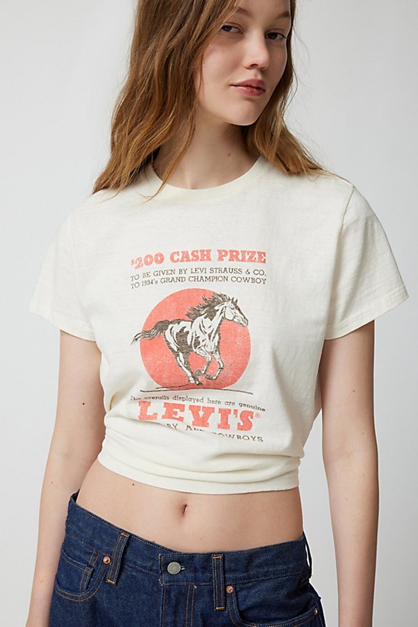 Levi's Classic Graphic Tee In White, Women's At Urban Outfitters