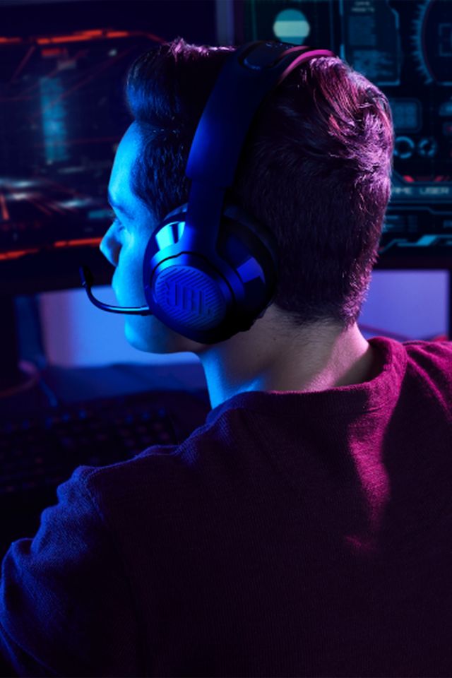JBL Quantum 350 Wireless Over-Ear PC Gaming Headset #4