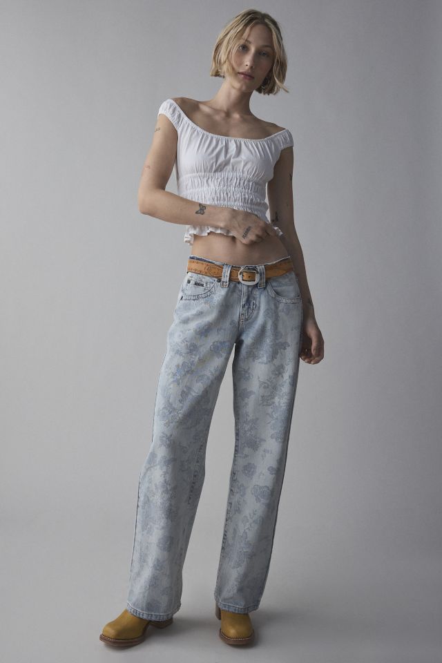 BDG Kayla Printed Low-Rise Jean | Urban Outfitters