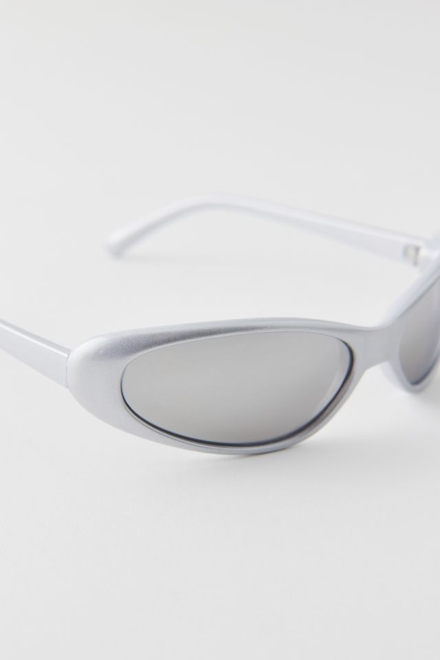 '90s Sleek Curved Slim Oval Sunglasses #1