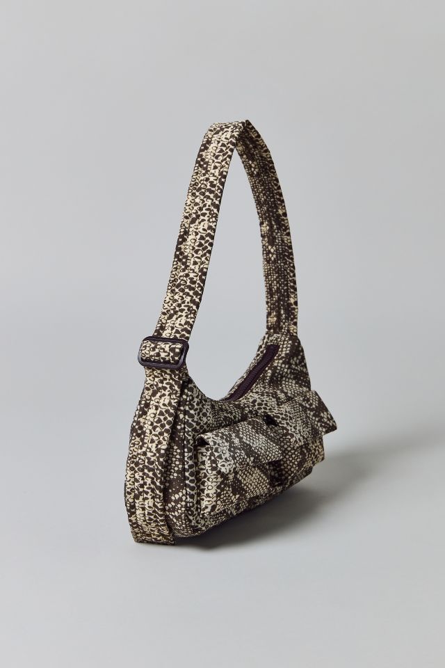 【完売必至】Urban Outfitters限定色 Cargo Nylon Shoulder Bag BAGGU Cargo Nylon Shoulder Bag | Urban Outfitters