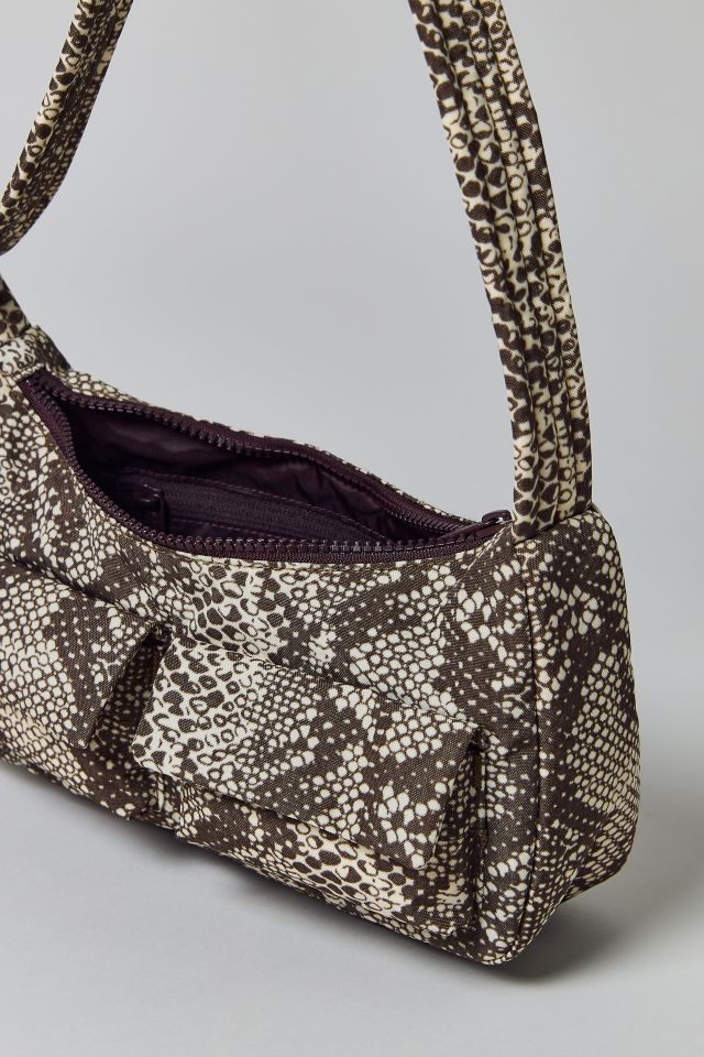 【完売必至】Urban Outfitters限定色 Cargo Nylon Shoulder Bag BAGGU Cargo Nylon Shoulder Bag | Urban Outfitters