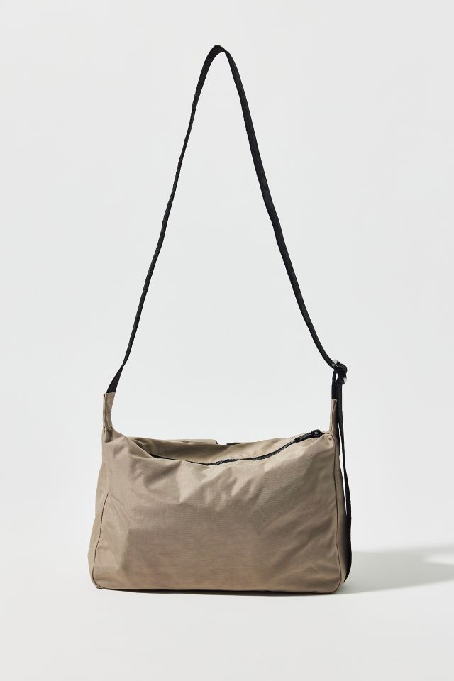 BAGGU Medium Cargo Crossbody Bag #3