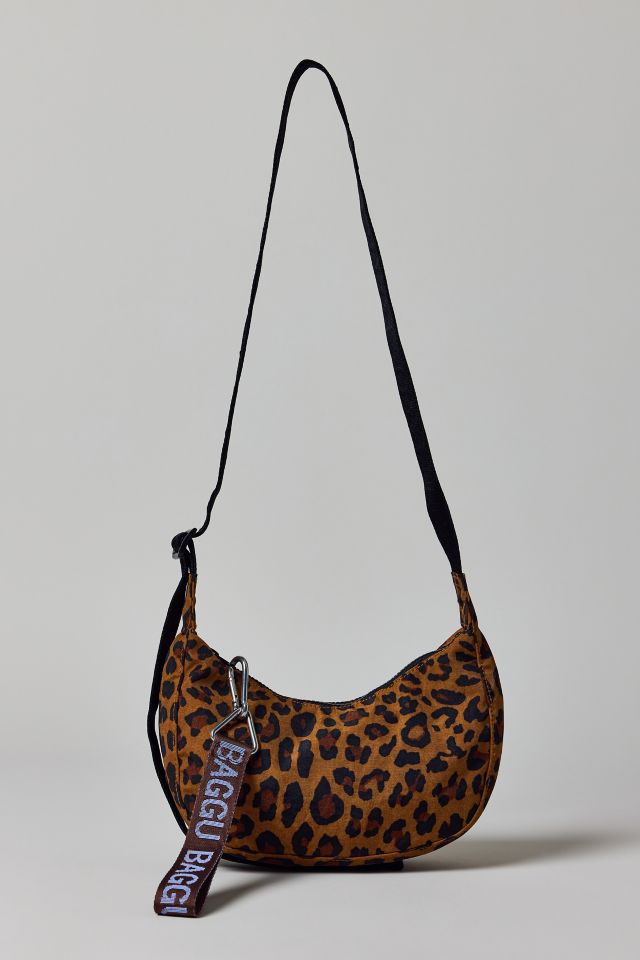 BAGGU Small Nylon Crescent Bag